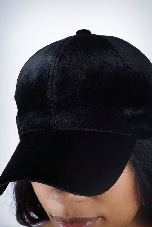 BAD INTENTIONS (velvet sport)